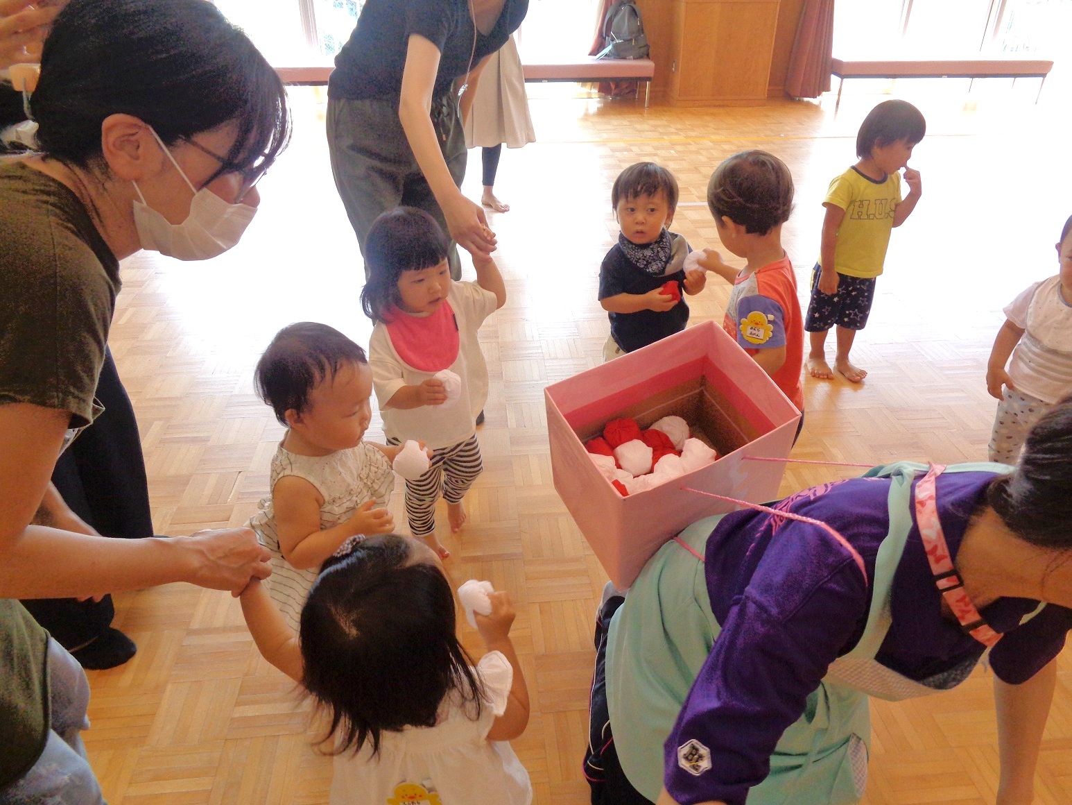 9月 和泉1 3歳広場で運動会ごっこ お知らせ 社会福祉法人 和泉蓮華会 松山認定こども園 和泉 和泉保育園 9月 和泉1 3歳広場で運動会ごっこ お知らせ 社会福祉法人 和泉蓮華会 松山認定こども園 和泉 和泉保育園
